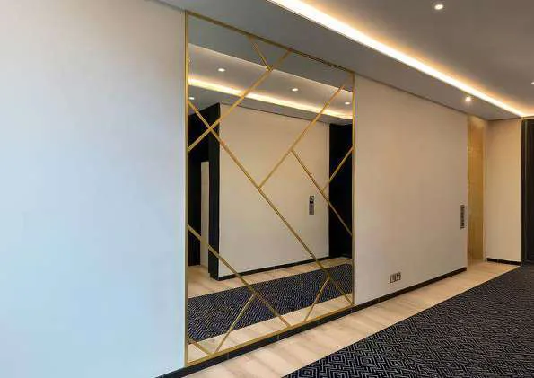 Miroir sur-mesure