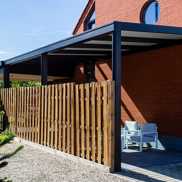 Pergola bioclimatique